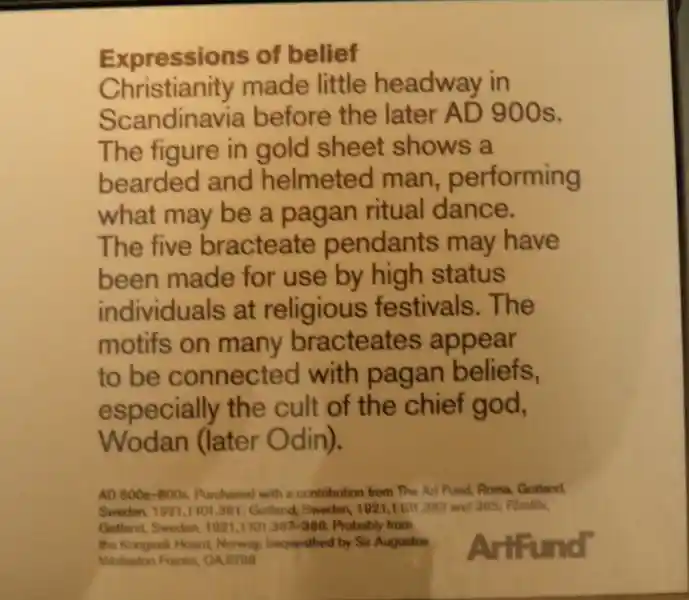 Solar disc gold sheet with three-point design